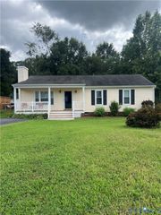 9055 Castle Point Rd, Glen Allen, VA 23060