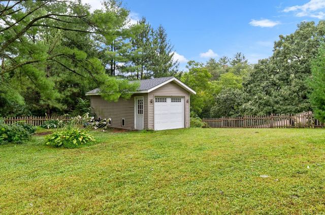 34838 Maffitt Lake Road, Cumming, IA 50061