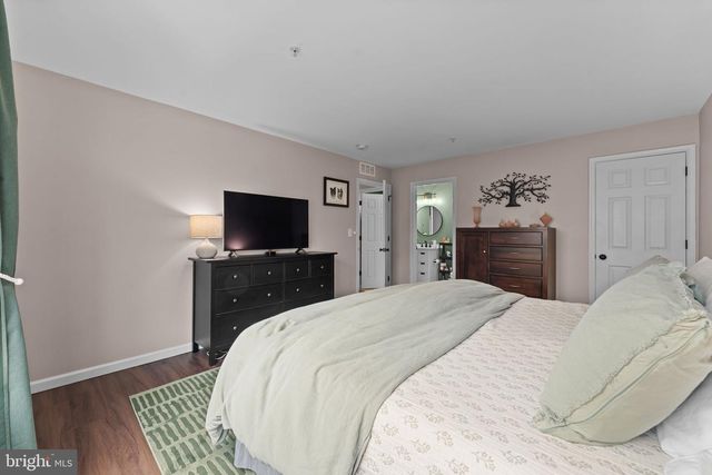 20 N SCHOOL LN, Souderton, PA 18964