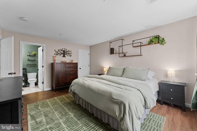 20 N SCHOOL LN, Souderton, PA 18964