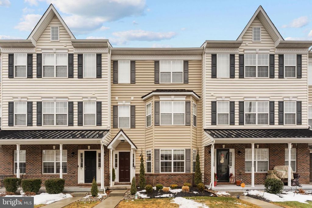 20 N SCHOOL LN, Souderton, PA 18964