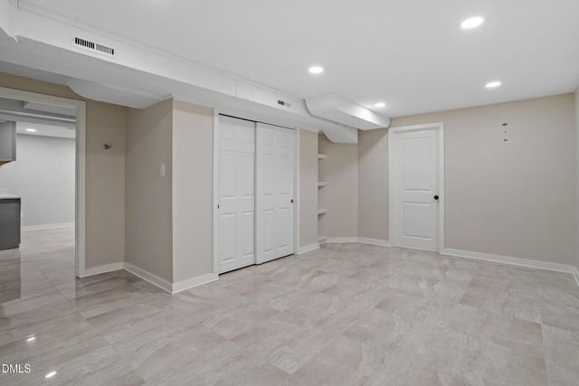 305 E Millbrook Road, Raleigh, NC 27609