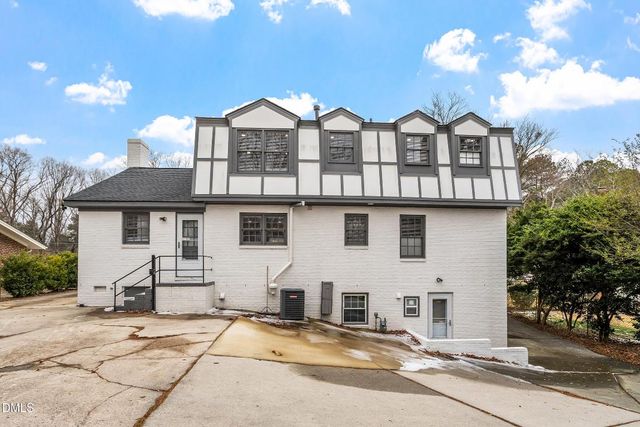 305 E Millbrook Road, Raleigh, NC 27609