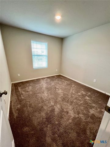 1906 Fieldfare, New Braunfels, TX 78130