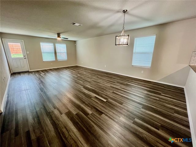1906 Fieldfare, New Braunfels, TX 78130