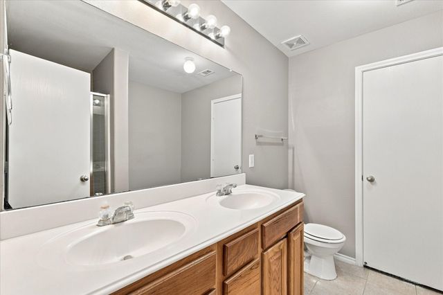 9878 Wake Bridge Drive, Frisco, TX 75035