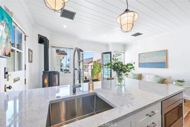 358 Cliff, Laguna Beach, CA 92651