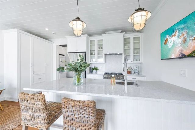 358 Cliff, Laguna Beach, CA 92651