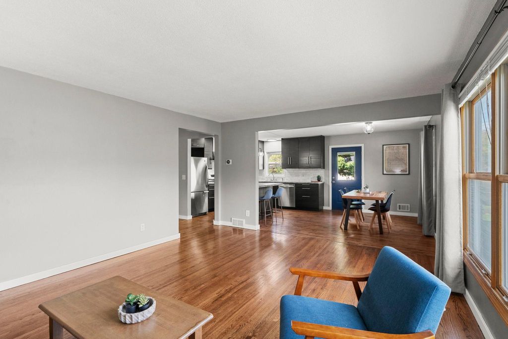 8700 40th Avenue N, New Hope, MN 55427 — photo 5