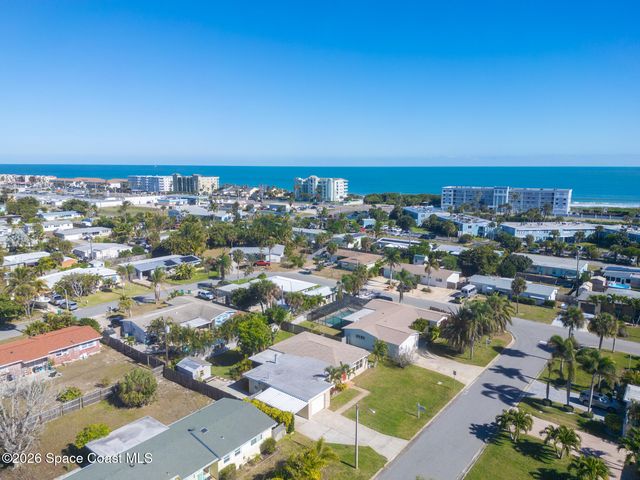 105 Hedgegrove Avenue, Satellite Beach, FL 32937