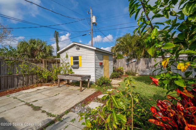 105 Hedgegrove Avenue, Satellite Beach, FL 32937