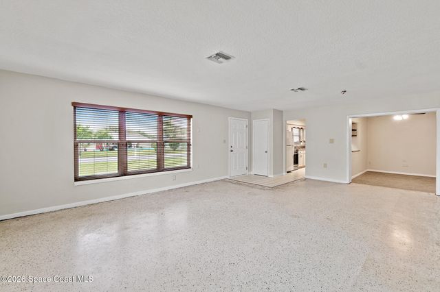 105 Hedgegrove Avenue, Satellite Beach, FL 32937