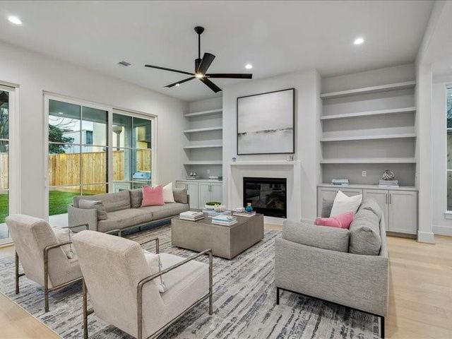 1118 Jackson Boulevard, Houston, TX 77006