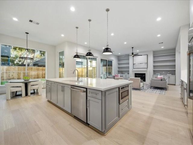 1118 Jackson Boulevard, Houston, TX 77006