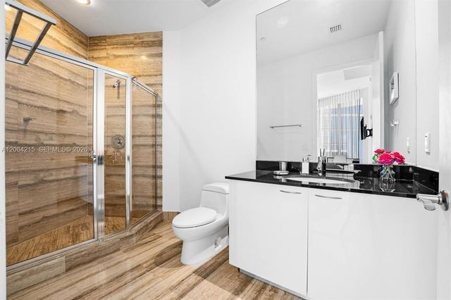 15811 Collins Ave 3107, Sunny Isles Beach, FL 33160