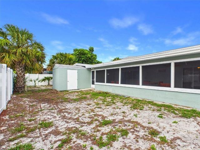 409 4TH AVENUE N, Tierra Verde, FL 33715