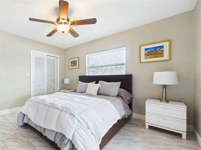 409 4TH AVENUE N, Tierra Verde, FL 33715