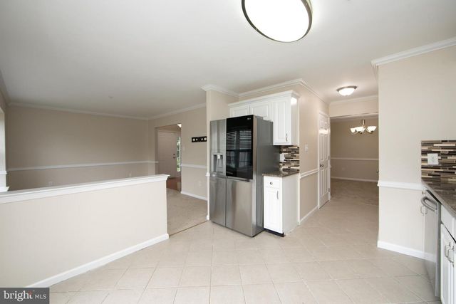 1801 BEACON HILL DR, Sicklerville, NJ 08081