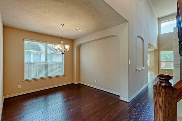 2104 Pearl Bay Court, Pearland, TX 77584