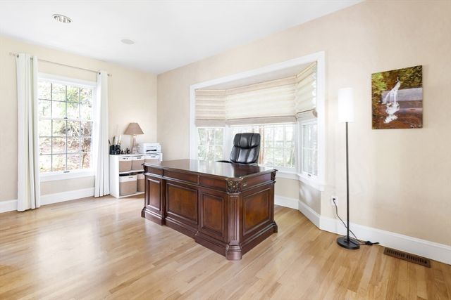99 Huntington Rd, Newton, MA 02458