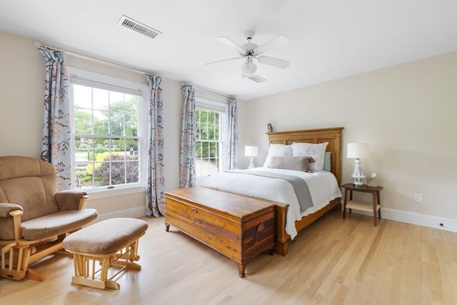 99 Huntington Rd, Newton, MA 02458