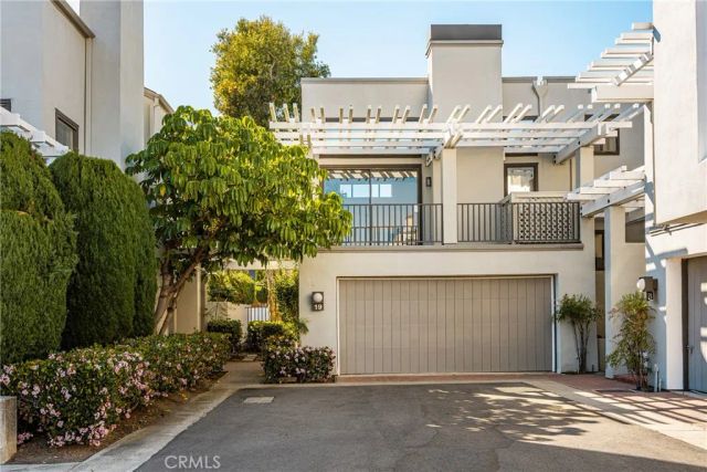 19 Waterway 9, Irvine, CA 92614