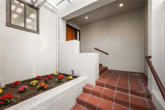 19 Waterway 9, Irvine, CA 92614