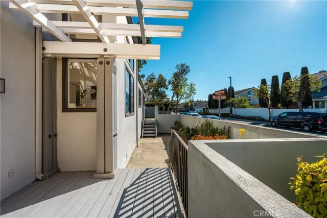19 Waterway 9, Irvine, CA 92614