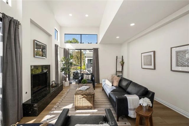 19 Waterway 9, Irvine, CA 92614