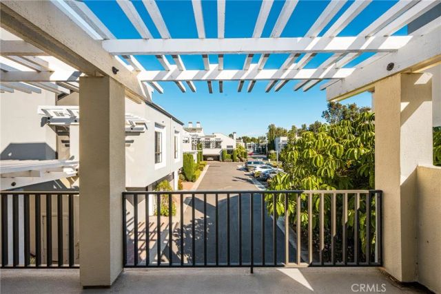 19 Waterway 9, Irvine, CA 92614
