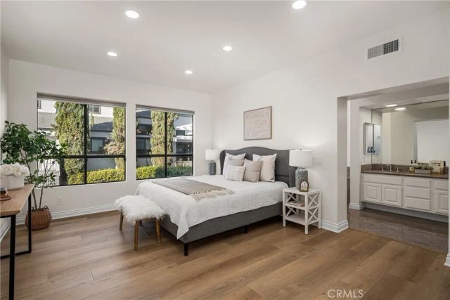 19 Waterway 9, Irvine, CA 92614