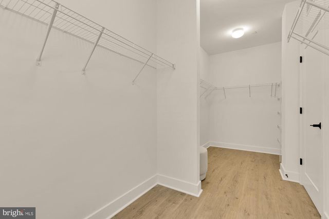 5405 GOSHAWK ALY, Bethesda, MD 20816