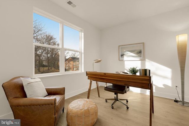 5405 GOSHAWK ALY, Bethesda, MD 20816