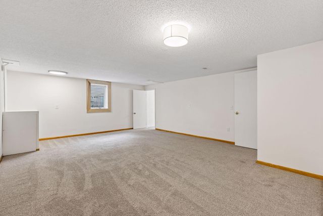 3349 Welcome Avenue N, Crystal, MN 55422