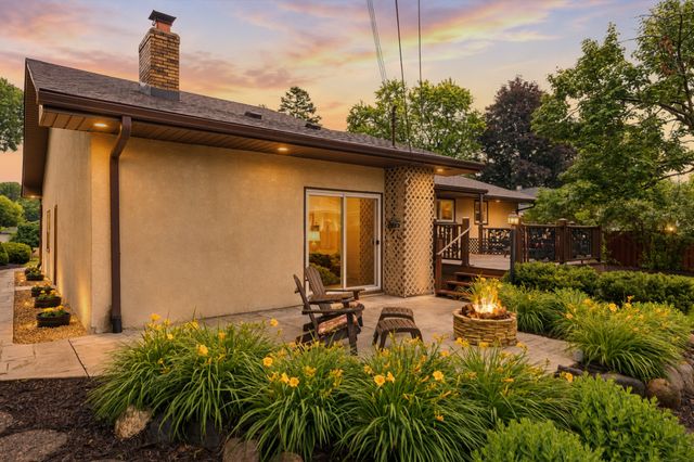 3349 Welcome Avenue N, Crystal, MN 55422