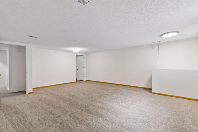 3349 Welcome Avenue N, Crystal, MN 55422