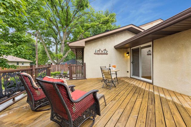 3349 Welcome Avenue N, Crystal, MN 55422