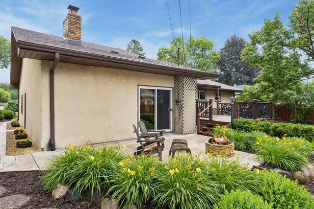 3349 Welcome Avenue N, Crystal, MN 55422