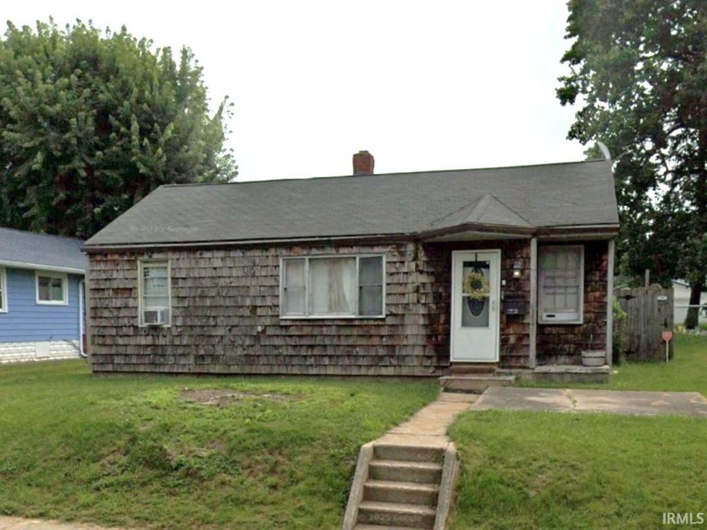 1718 S COURTLAND Avenue, Kokomo, IN 46902