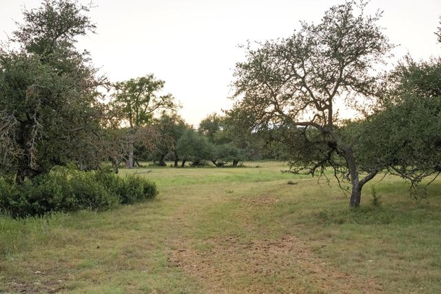 5200 Bell Springs RD, Dripping Springs, TX 78620
