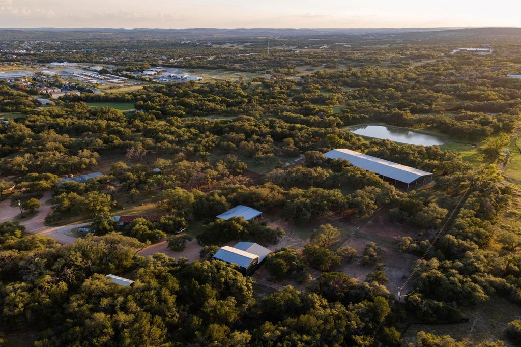 5200 Bell Springs RD, Dripping Springs, TX 78620