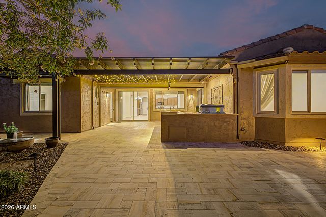 5722 S MESQUITE GROVE Way, Chandler, AZ 85249