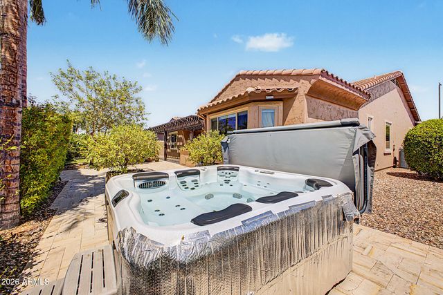 5722 S MESQUITE GROVE Way, Chandler, AZ 85249