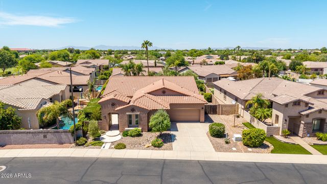 5722 S MESQUITE GROVE Way, Chandler, AZ 85249