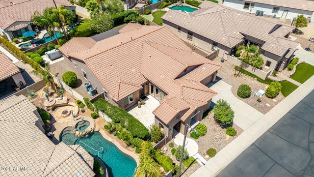 5722 S MESQUITE GROVE Way, Chandler, AZ 85249