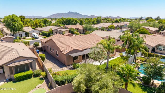 5722 S MESQUITE GROVE Way, Chandler, AZ 85249