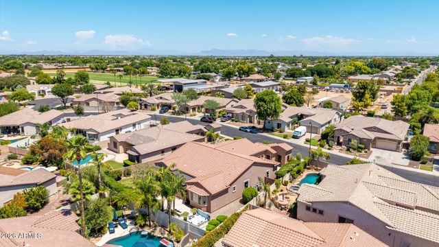 5722 S MESQUITE GROVE Way, Chandler, AZ 85249