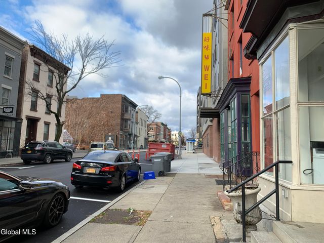 150 4th Street 4, Troy, NY 12180