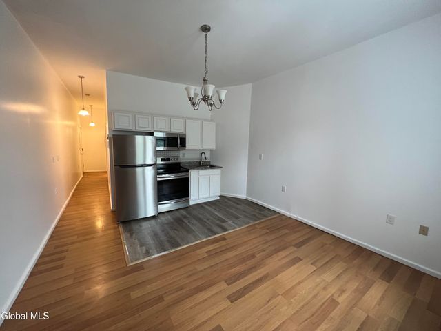 150 4th Street 4, Troy, NY 12180