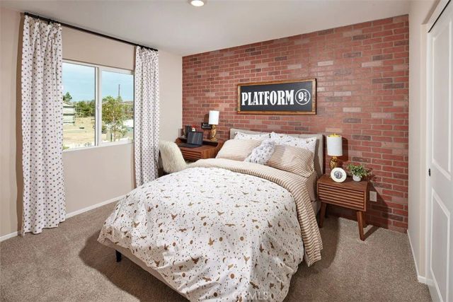 30819 Draco Drive, Winchester, CA 92596